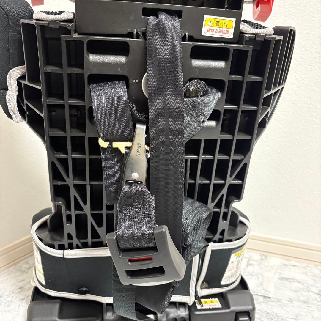 【美品】日本育児　トラベルベスト EC FIX ISOFIX　ブラック
