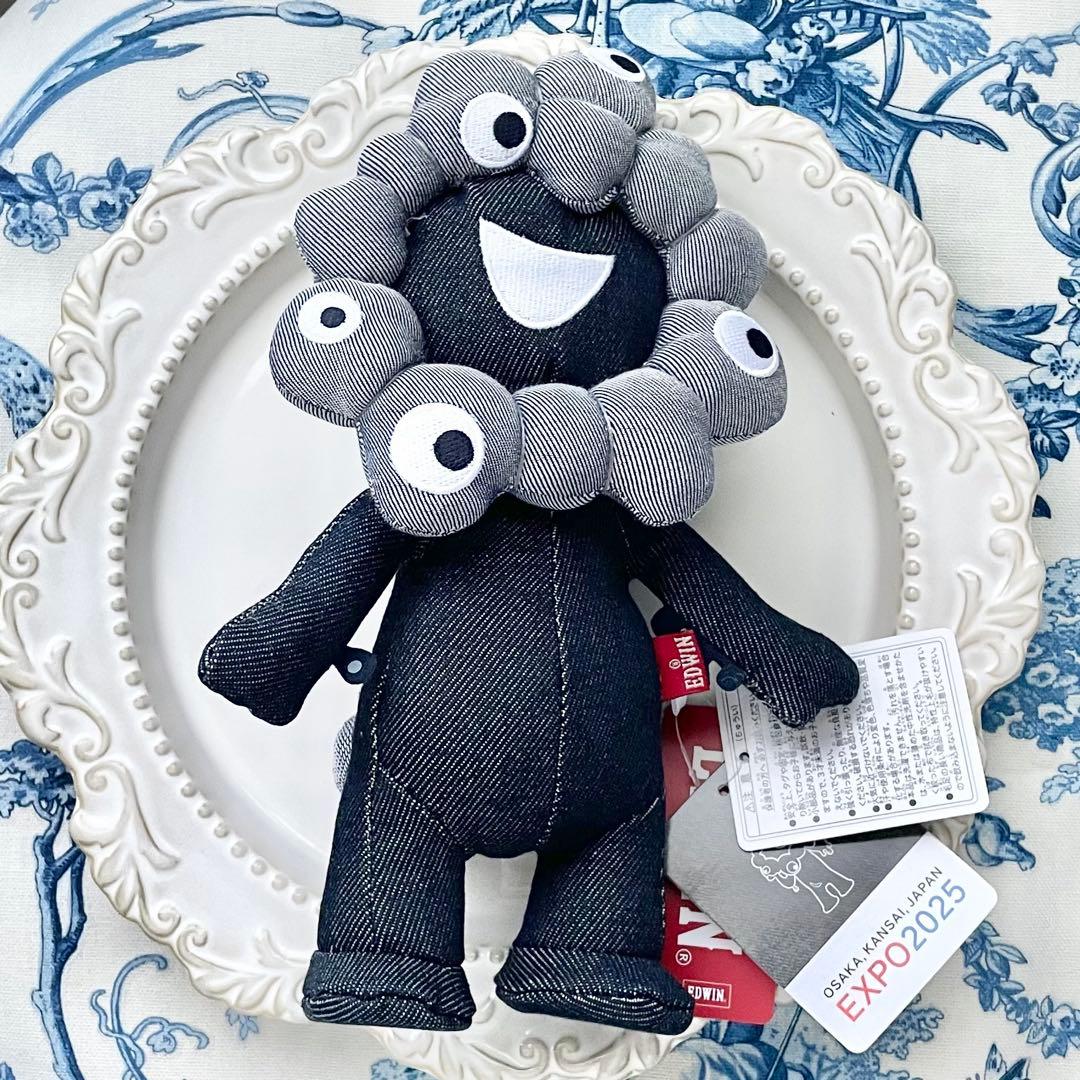 【新品】大阪万博 ミャクミャク EDWIN エドウィン ぬいぐるみ黒デニム 大