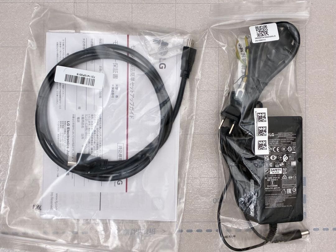 LG WQHD 32インチモニター 32U631A-B 新品同様③