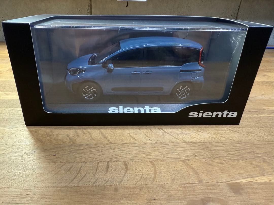 シエンタ 10系 カラーサンプル ミニカー グレイッシュブルー