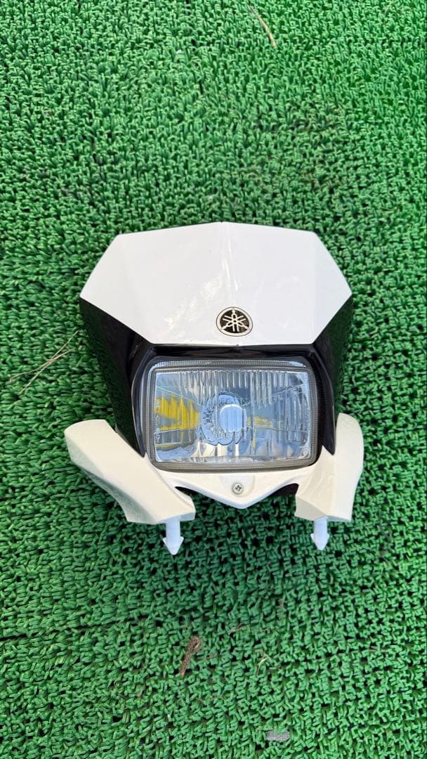 WR250R X ワイズギアヘッドライトカバーとヘッドライト