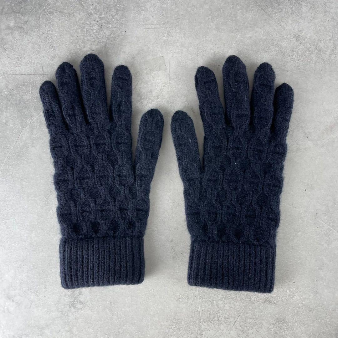 きみ様　箱・ショッパー付　HERMES エルメス　トリ・マイヨン　カシミア手袋