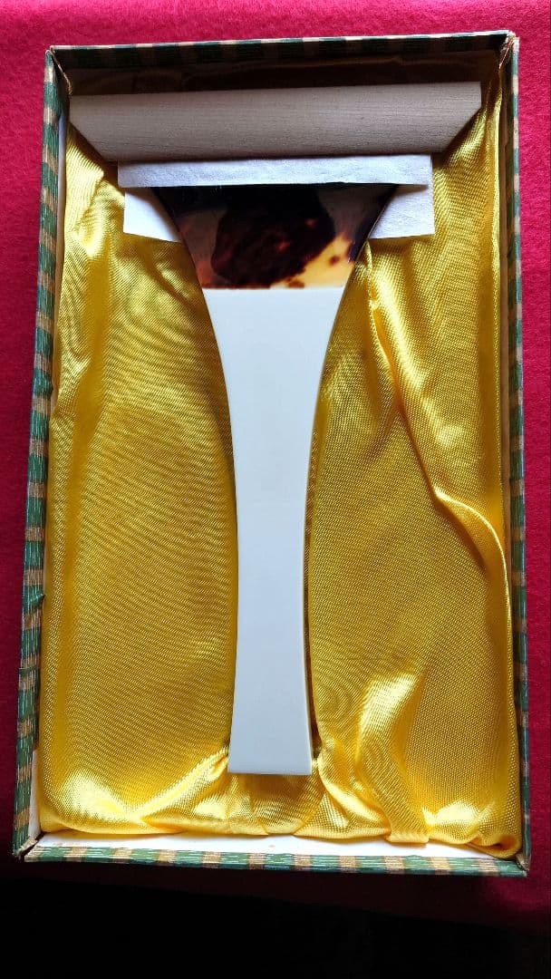 最終価格にお値下げしました！地唄鼈甲撥（七八）一枚甲