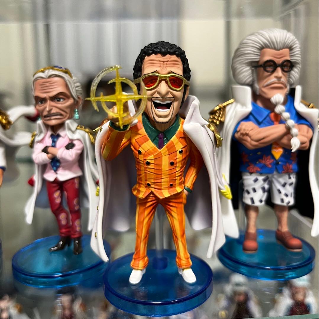 ワンピース　フィギュア　黄猿　希少　ボルサリーノ　海軍　海外　ワーコレ　m4