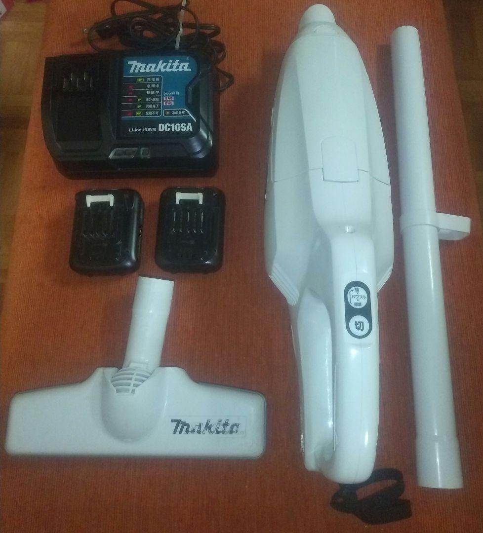 マキタ 充電式クリーナー CL107FD ※バッテリー2個付き