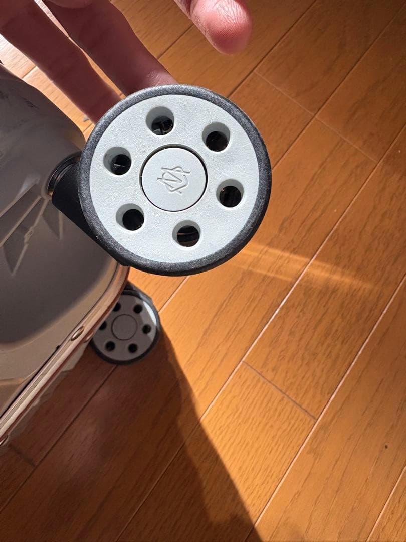 リモワ オリジナル キャビン ツイスト 生涯保証 機内持ち込み