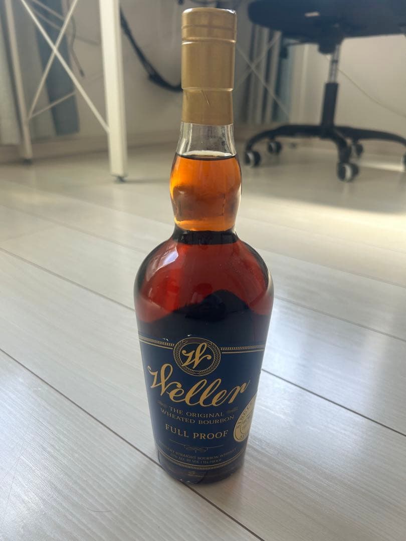 ウェラーフルプルーフバーボンウィスキー【箱無】