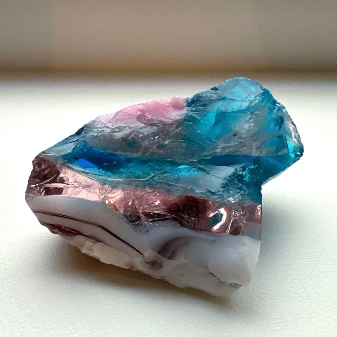 アンダラクリスタル　マルチカラー　レア　28.9g シエラネバダ