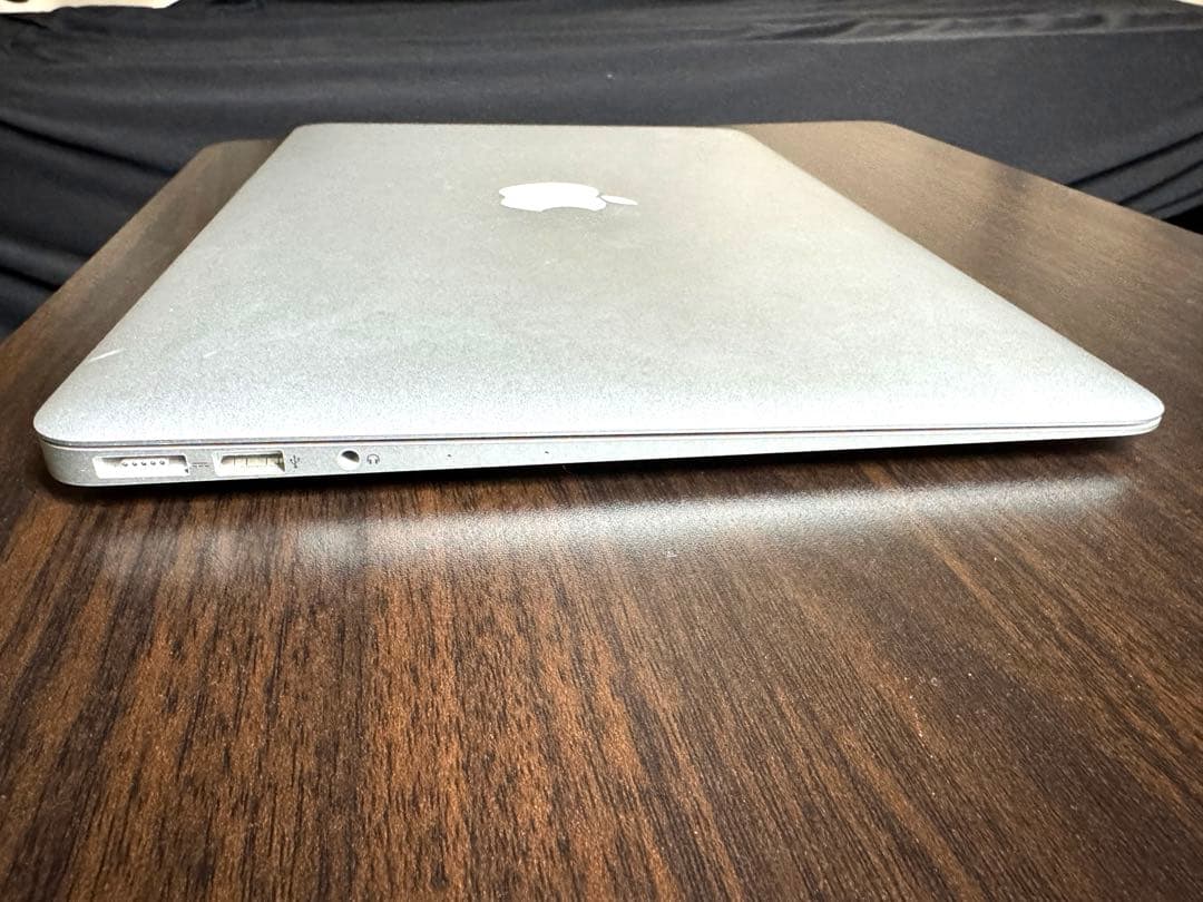 MacBook Air 13インチ 2017 256GB 充電ケーブル付き