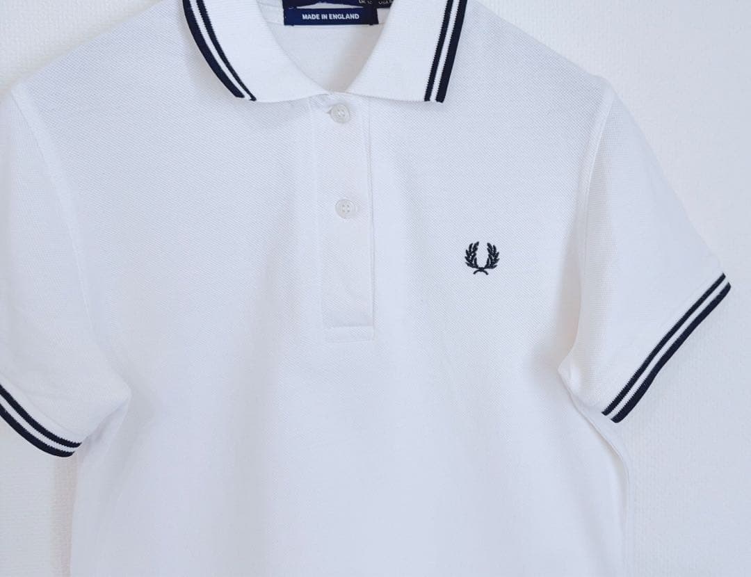 美品　FRED PERRY レディースポロシャツ　ホワイト　UK10