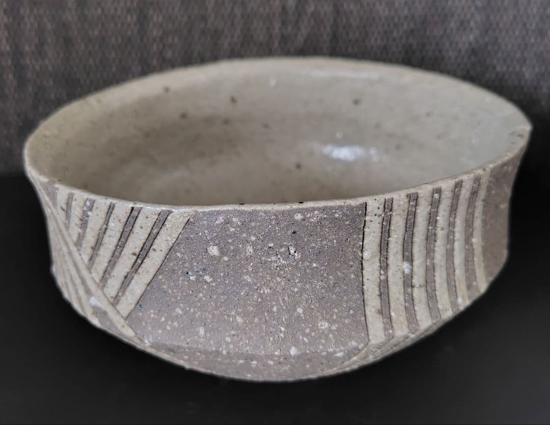 佐藤和彦 灰陶釉線文変形鉢 共箱 茶碗 鉢