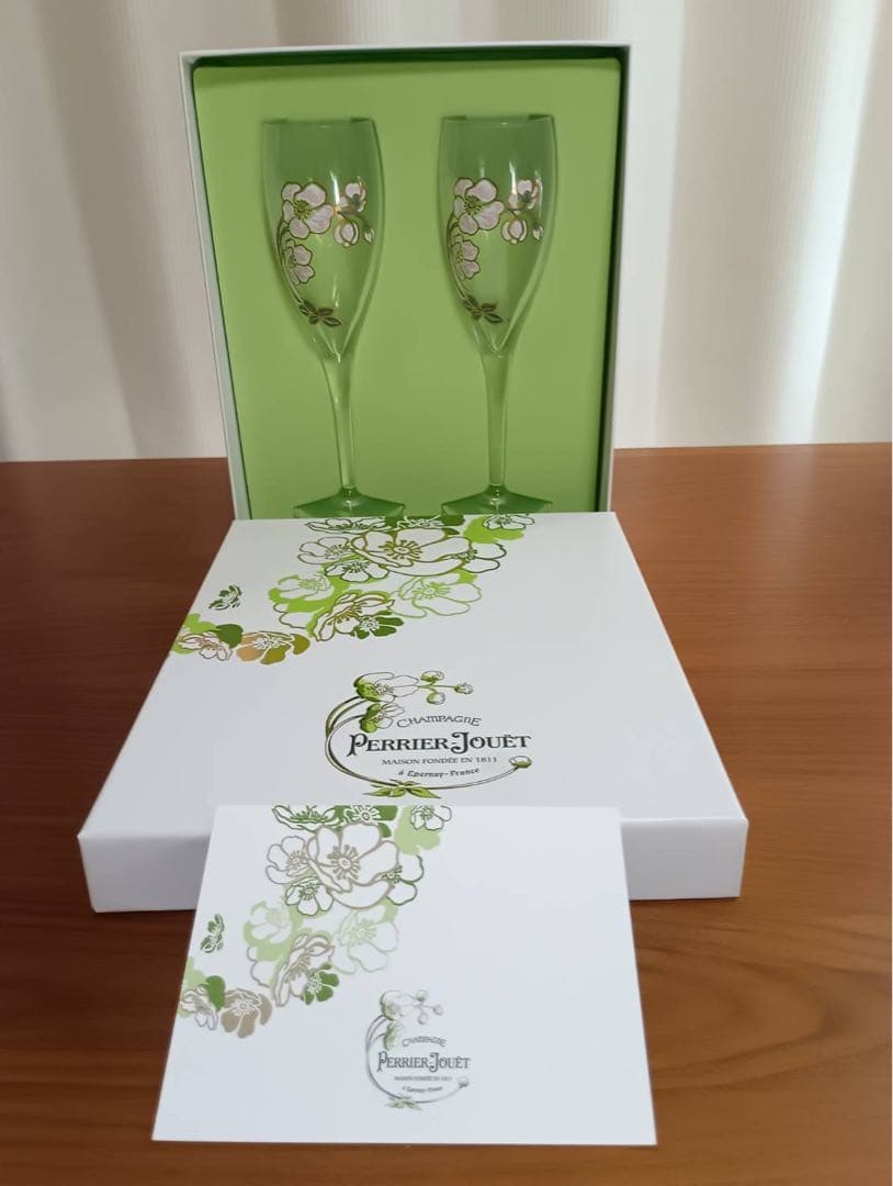 【2004年・希少】ベルエポック シャンパンセット グラス・オリジナル扇子付き