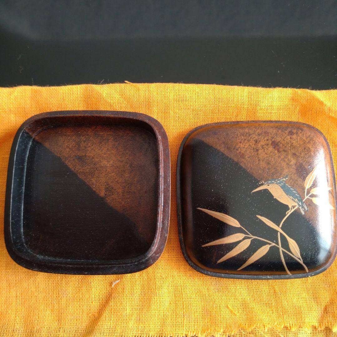 香合　黒柿四方　翡翠蒔絵　峰春造　共箱　無傷