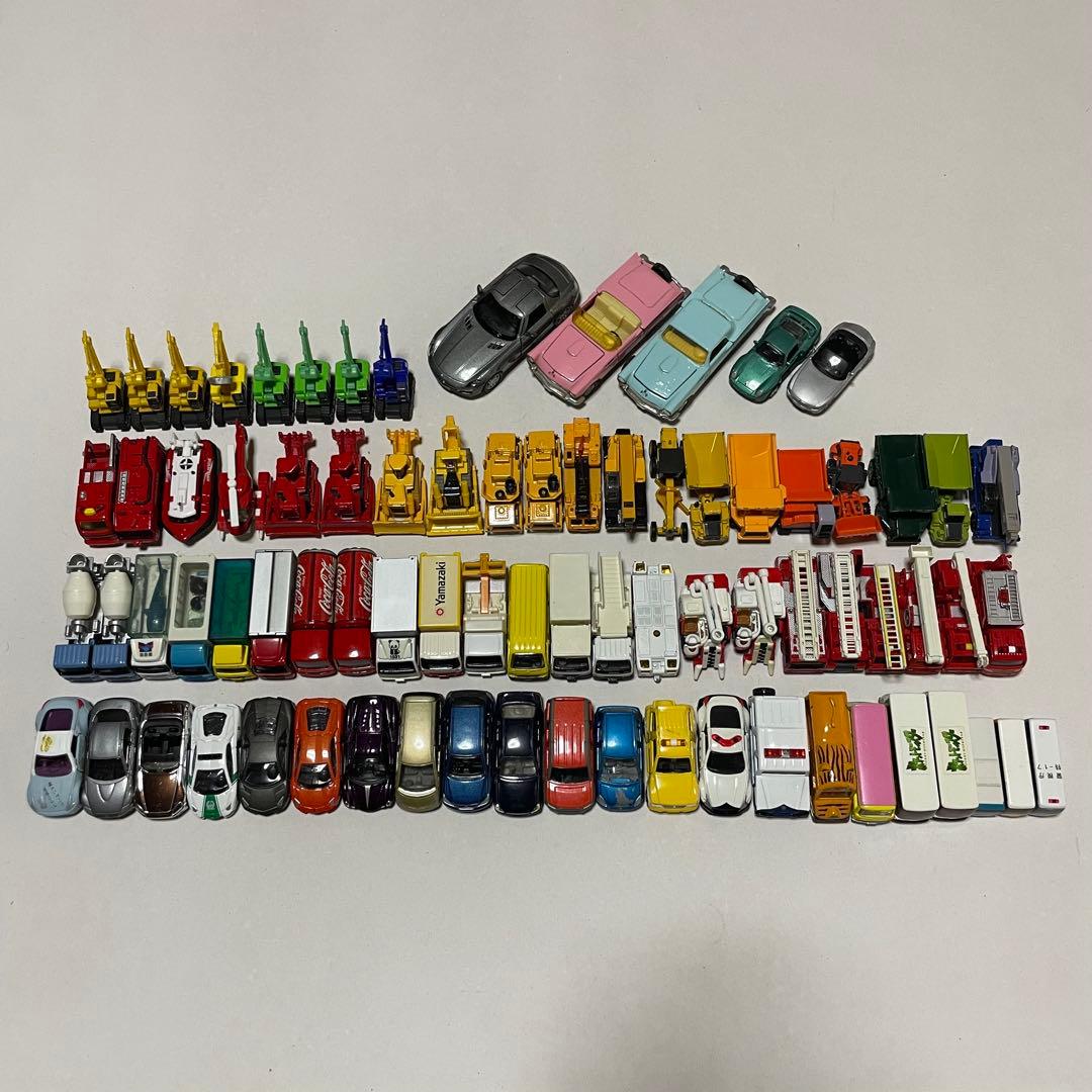 トミカまとめ売り　工事車両　消防車両　おまけ付き