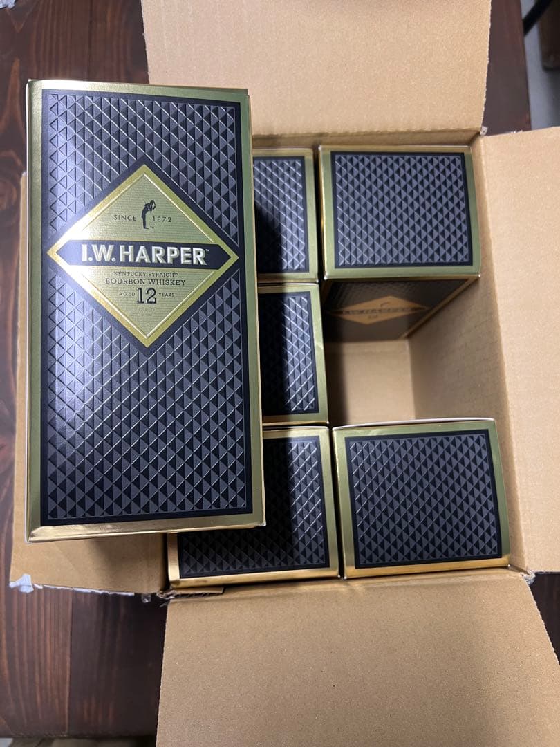 r*2様 IWハーパー12年 バーボンウイスキー 750ml 6本セット