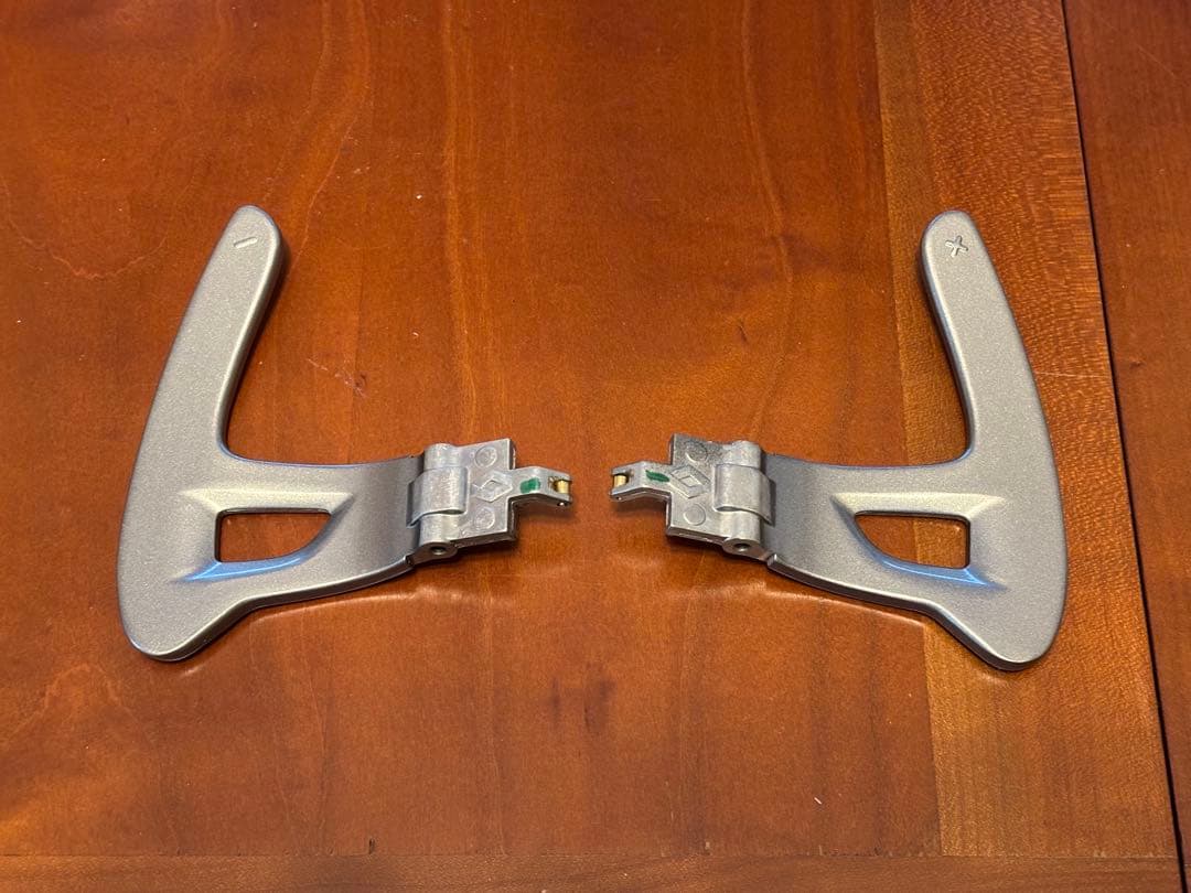 【純正品】アルピーヌ A110 パドルシフト