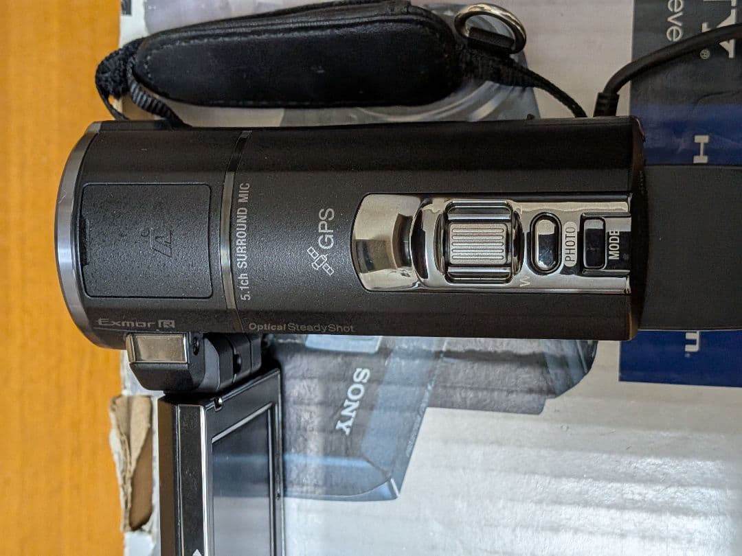 Sony HDR-PJ590V ビデオカメラ