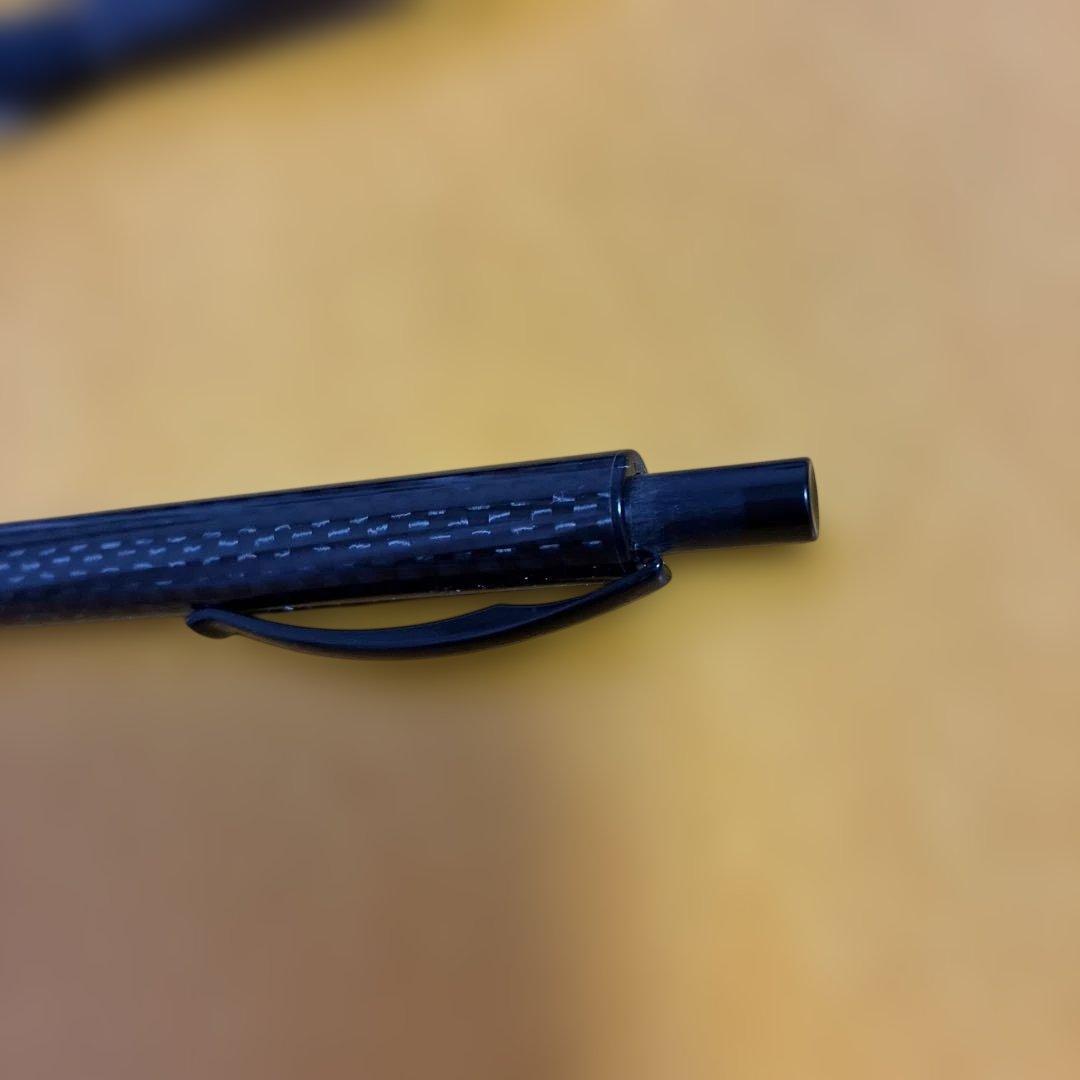 ファーバーカステル（Faber-Castell）エッセンシオ カーボンボールペン