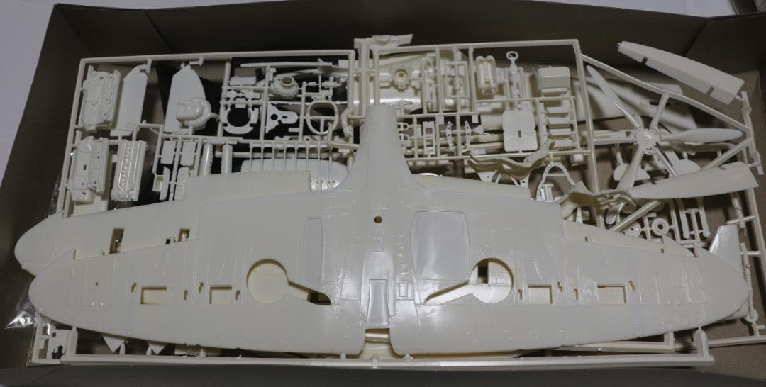 ビックスケールAIRFIX製1／２４スピットファイアMk1A プラキット　未開封