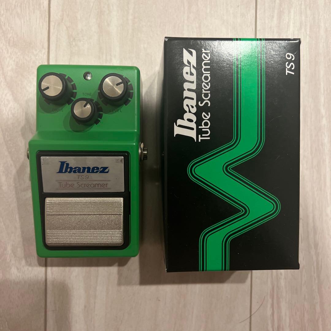 Ibanez ( アイバニーズ ) TS9　Tubescreamer