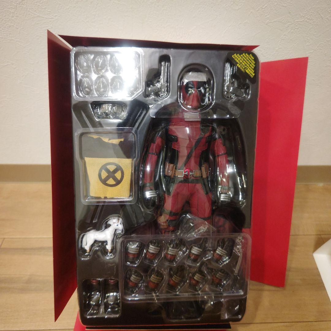 Deadpool 2 1/6スケールフィギュア　デッドプール