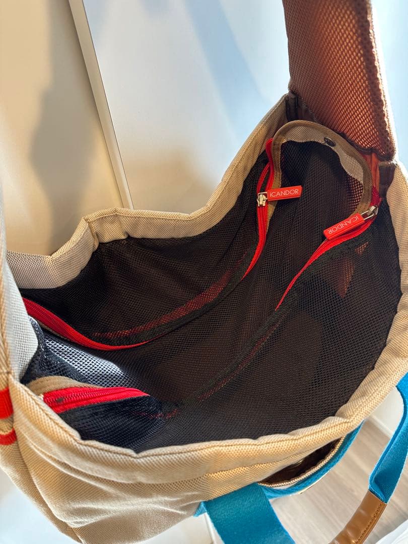 キャリーバッグ・スリング iCANDOR PEEK-A-BOO BAG (Melting Cream) L