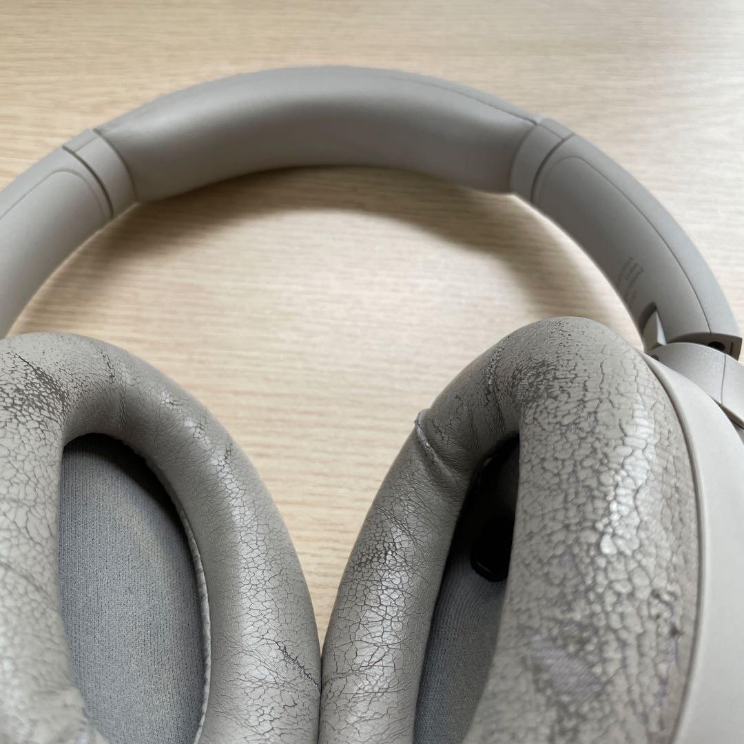 ソニー　ノイズキャンセリングヘッドホン　WH-1000XM4