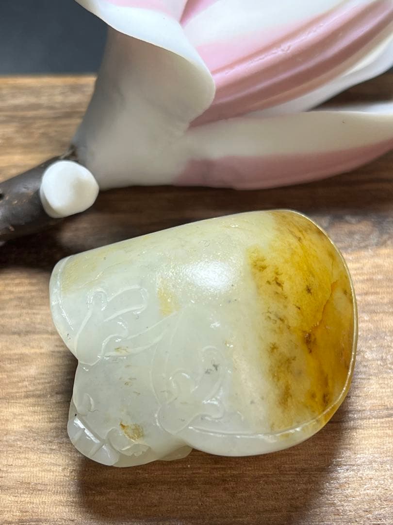 本物和田玉★子料★青花黄皮！招財モチーフ龍亀証明書付き03 新疆和田玉