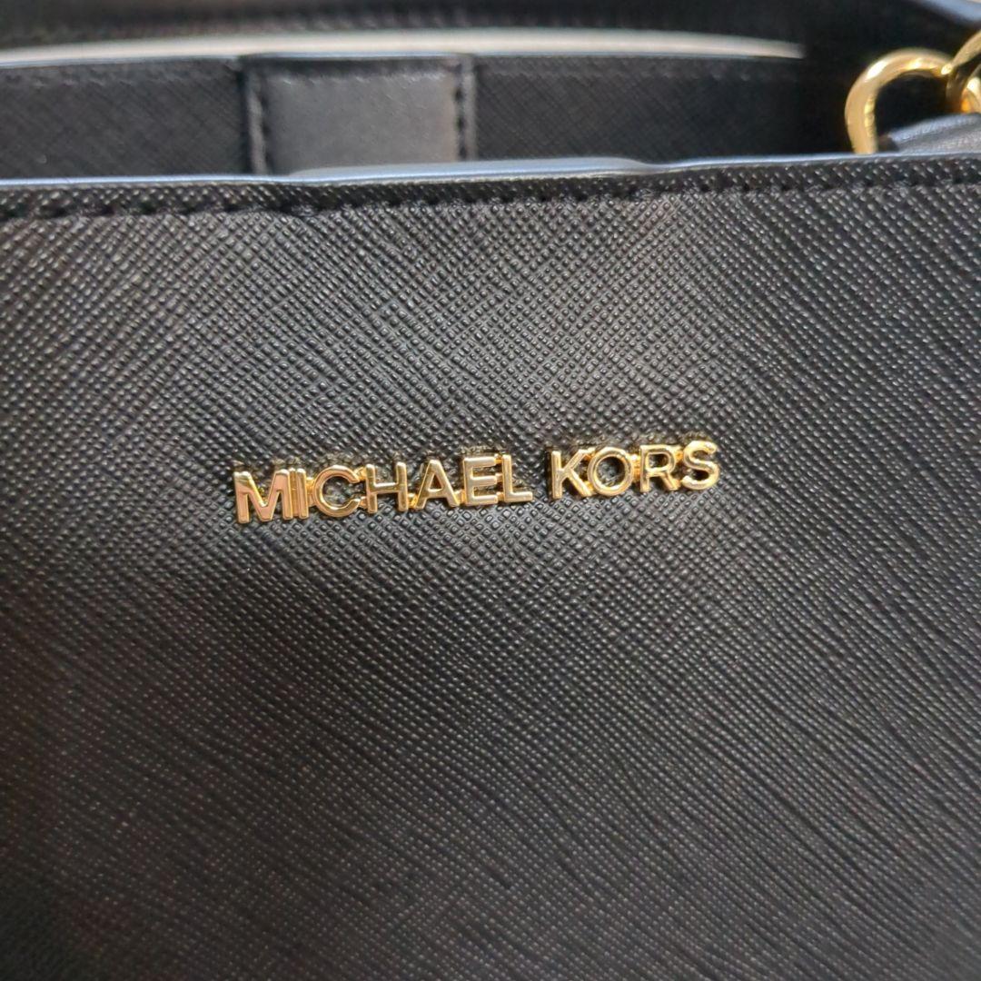 グミ極美品☆Michael Kors ブラック PRATT レザー ショル