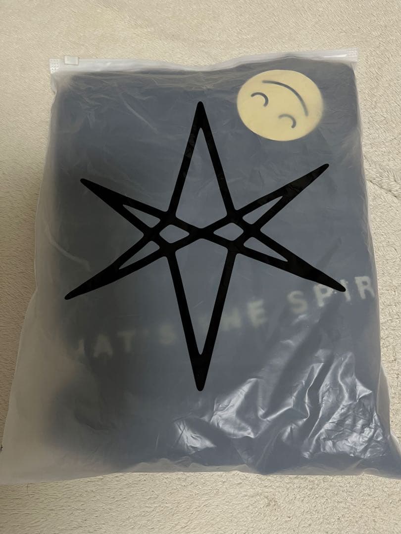 Bring Me The Horizon Tシャツ　Mサイズ　最終値下げ。