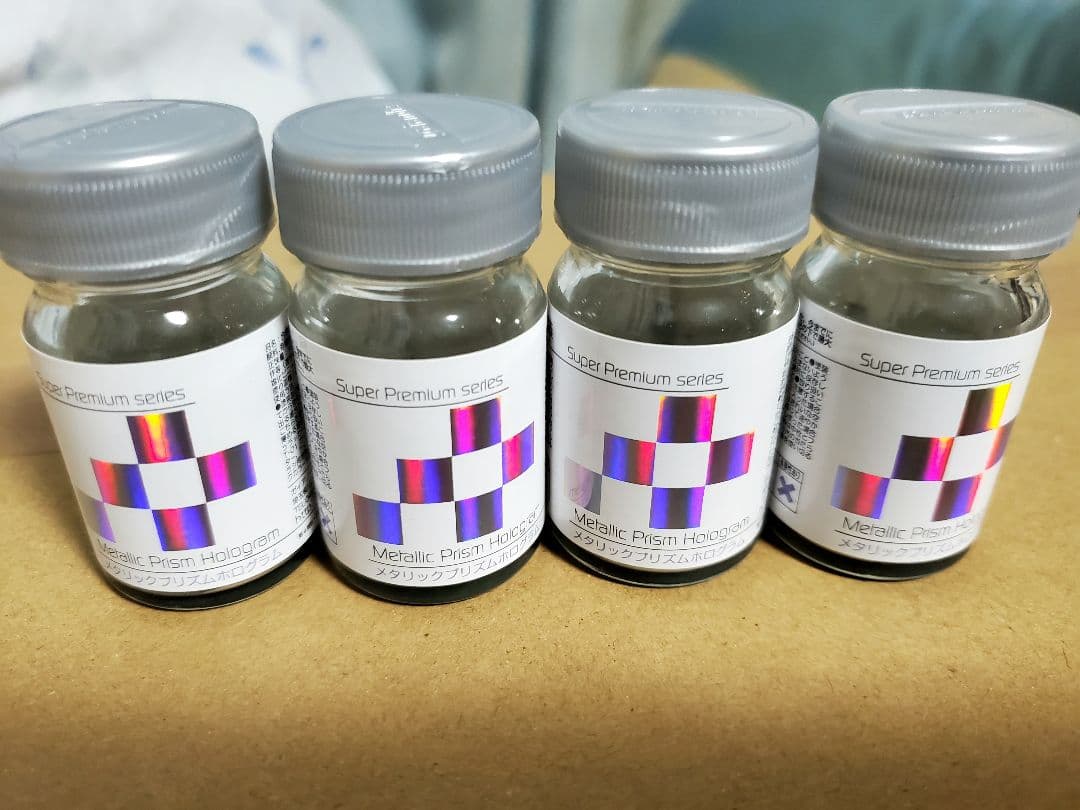 ガイアノーツ　メタリックプリズムホログラム　４本