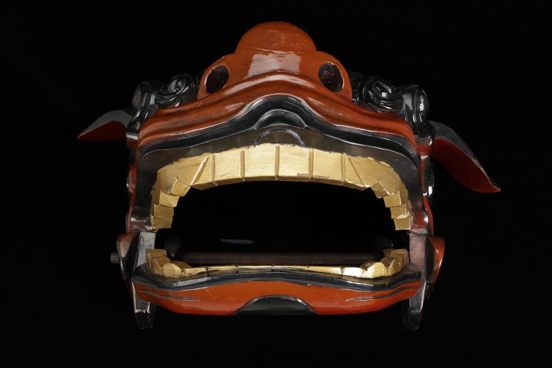 時代物 木彫獅子頭 朱漆金彩 幅60cm 獅子舞 神楽面 魔除 縁起物 骨董品