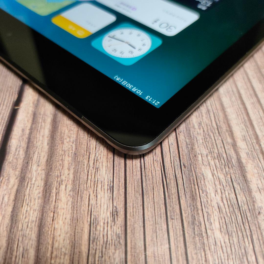 iPad 第7世代 32GB スペースグレー 新品近い