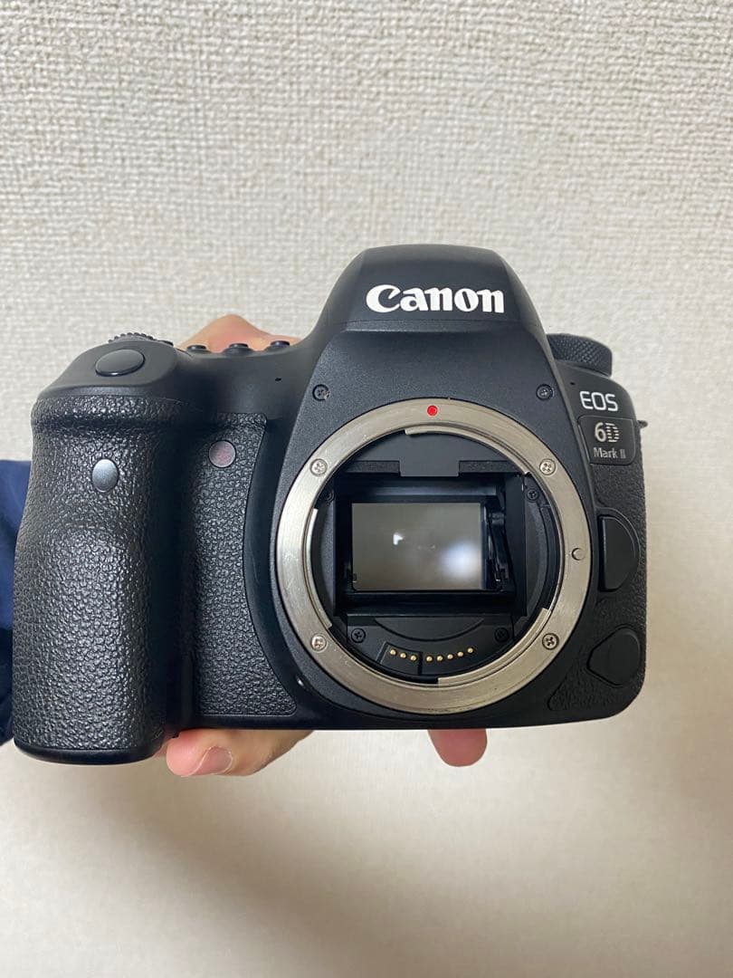 Canon EOS 6D Mark II デジタル一眼レフカメラ