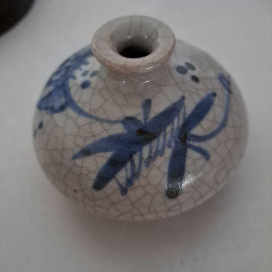 Kan　　江戸中　初期伊万里　　極上油壺　貫入　　縁広型　鯉、トンボ文