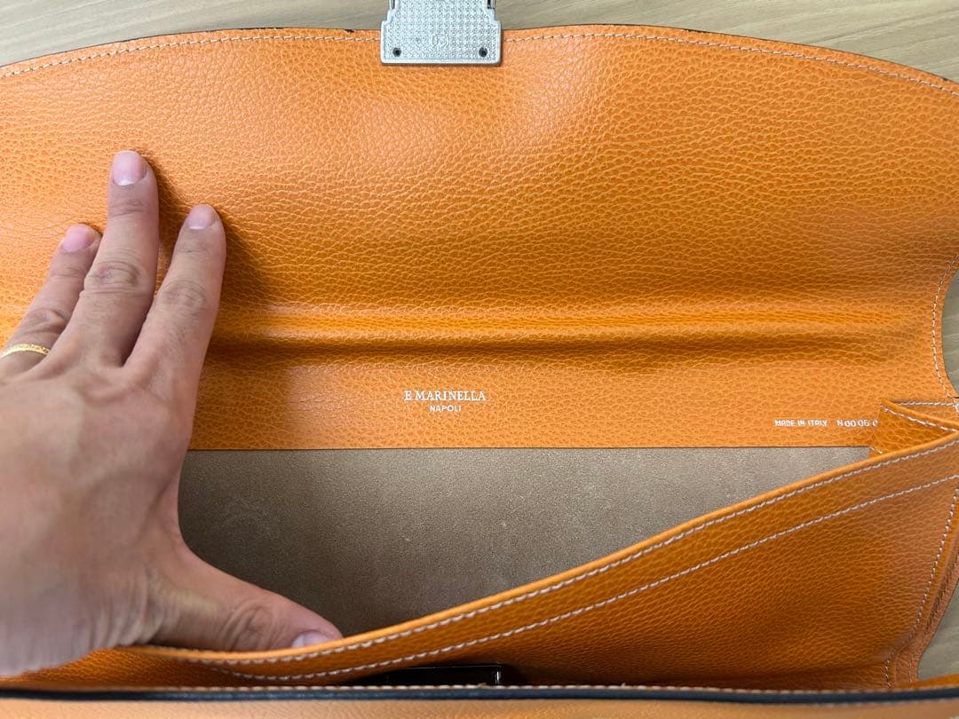 マリネッラ ソットブラッチョ 定価88,000円　オレンジ　袋付き