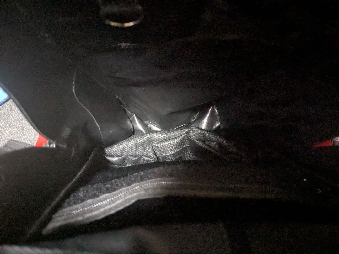 ENDURISTAN ハリケーンバックパック 25L