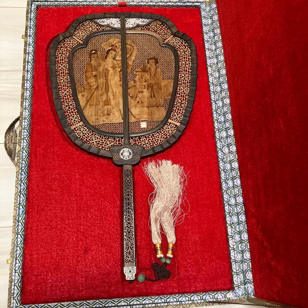 中国美術 唐木造 白檀透彫刻 翡翠 軍配型硯屏 団扇　唐物？