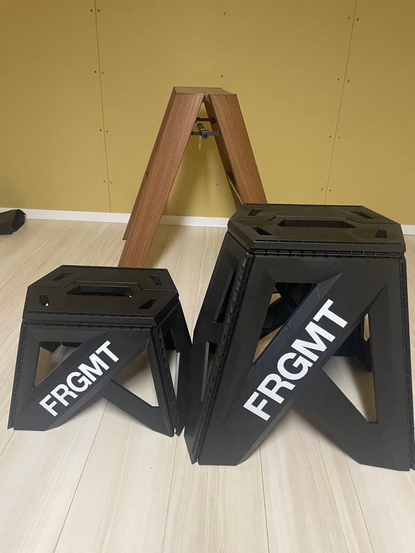 FRGMT スタッキング椅子 2点セット