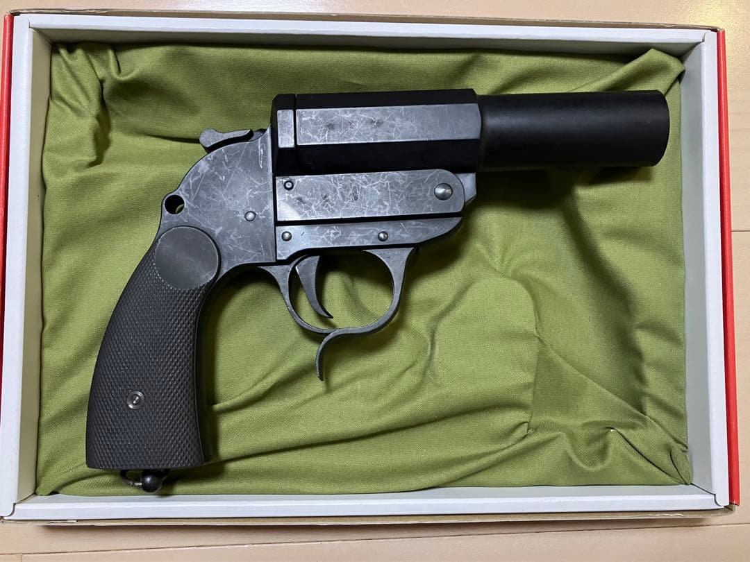 CAW カンプピストル　ガスガン