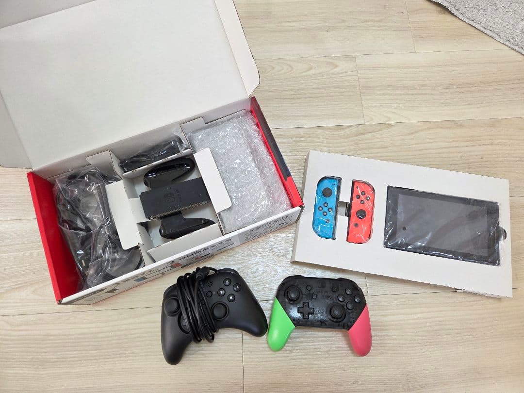 【完品】Nintendo Switch 本体 箱あり プロコン、連射ホリパッド