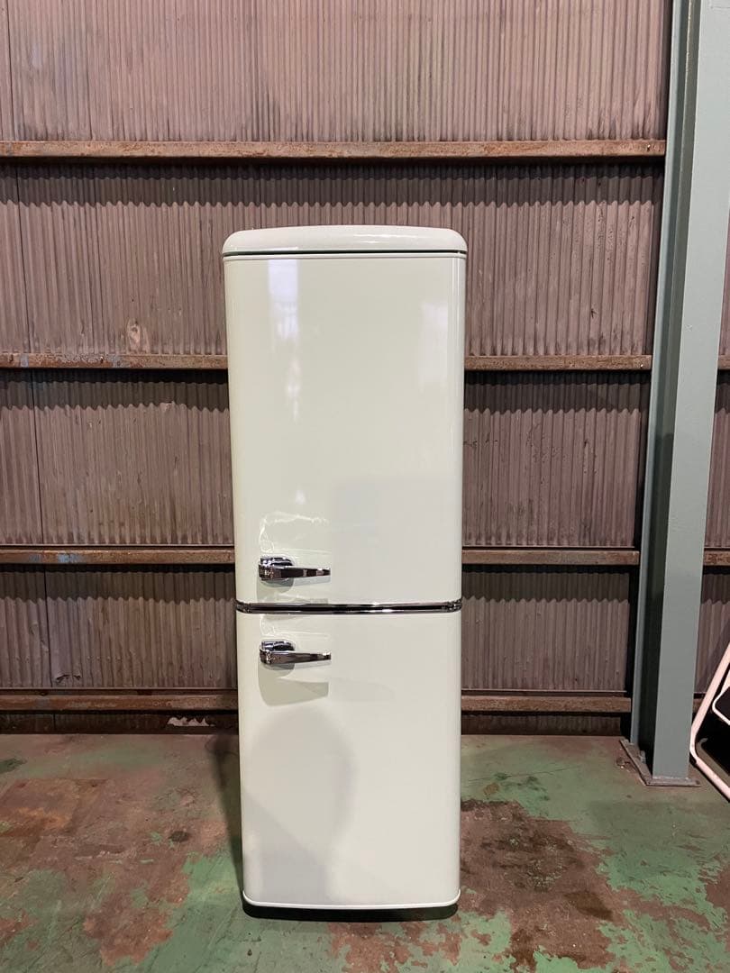 2021年製 アイリスオーヤマ レトロ冷蔵庫