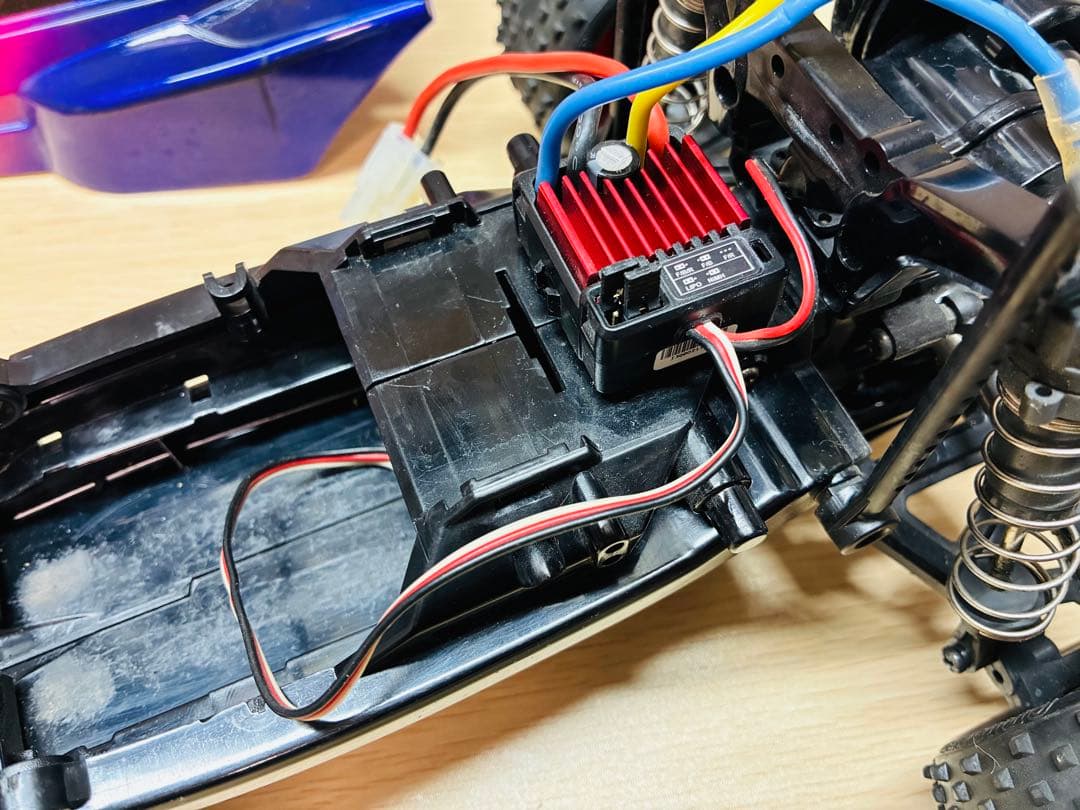 ラジコン　タミヤDT-03？