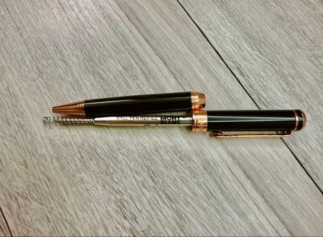 まさっち様MONTBLANC モンブラン ホワイトスター・ボールペン 廃盤？希少