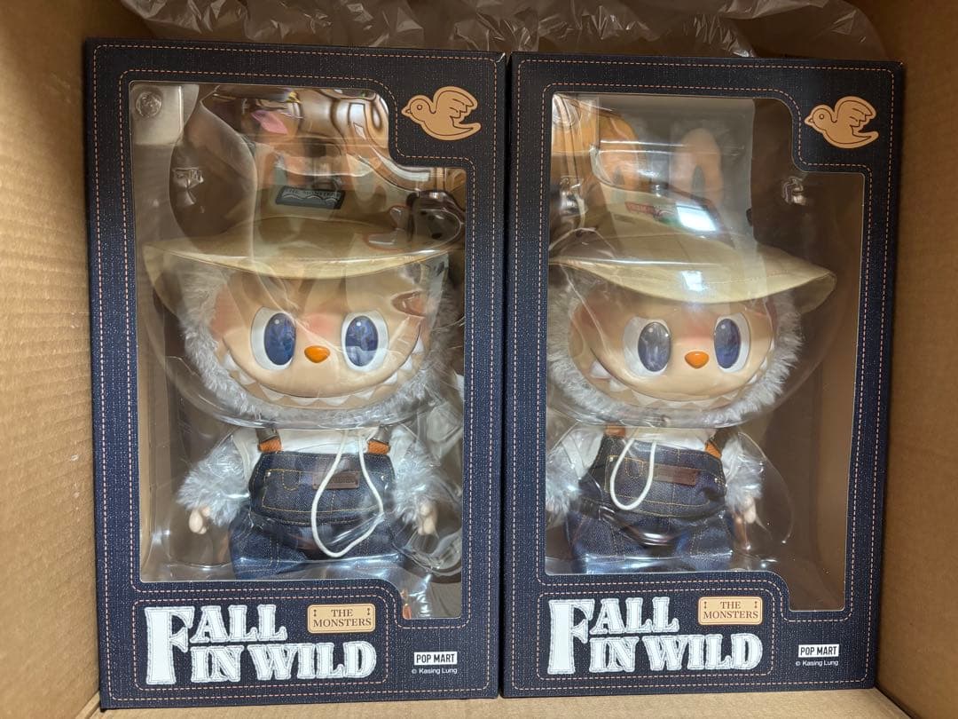 POPMART LABUBU FALL IN WILD ぬいぐるみ 2点セット