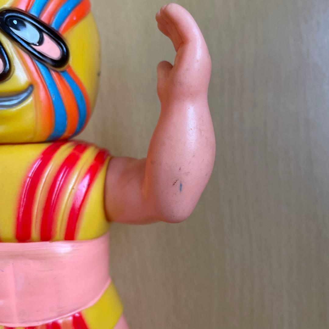 ソフビ　レスラー フィギュア