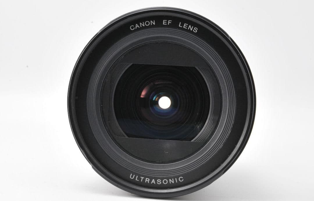 9月13日限定価格♪【超広角レンズ】Canon 20-35mm USM