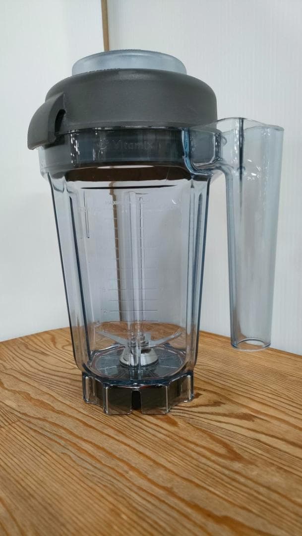 【未使用品】バイタミックス 0.9リットルコンテナ　1608