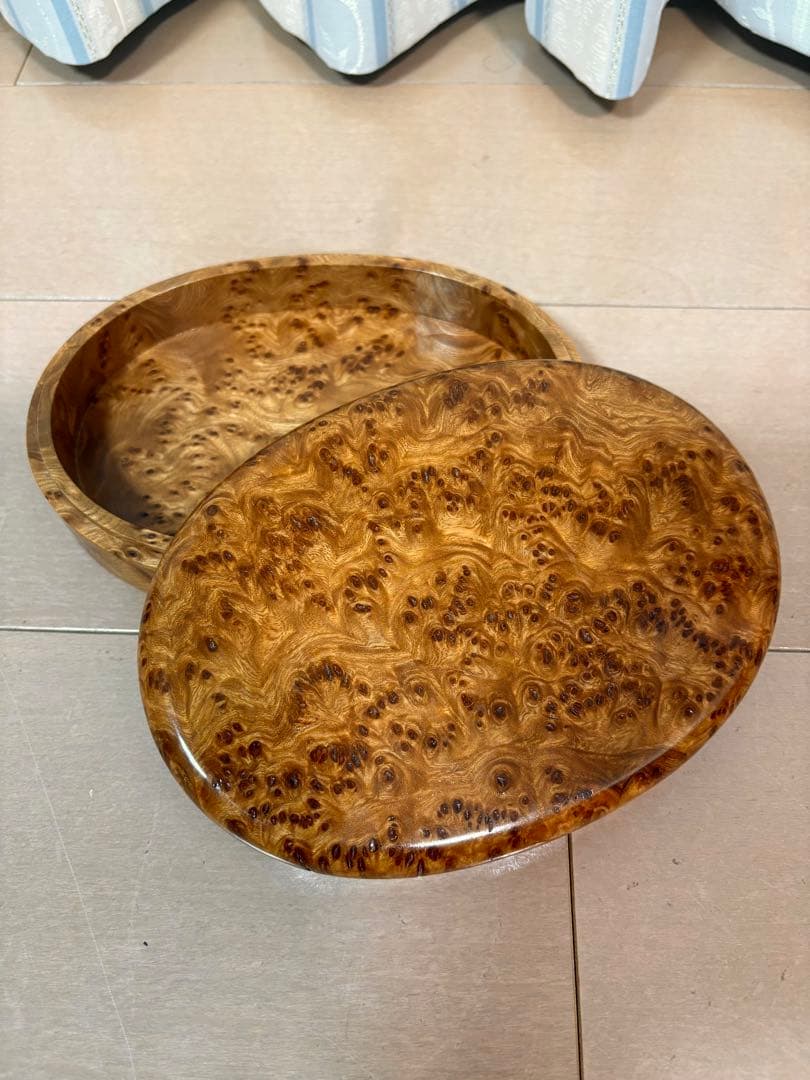 木製　菓子入れ　小物入れ　春楡瘤　欅　けやき　楡　白樺　瘤杢