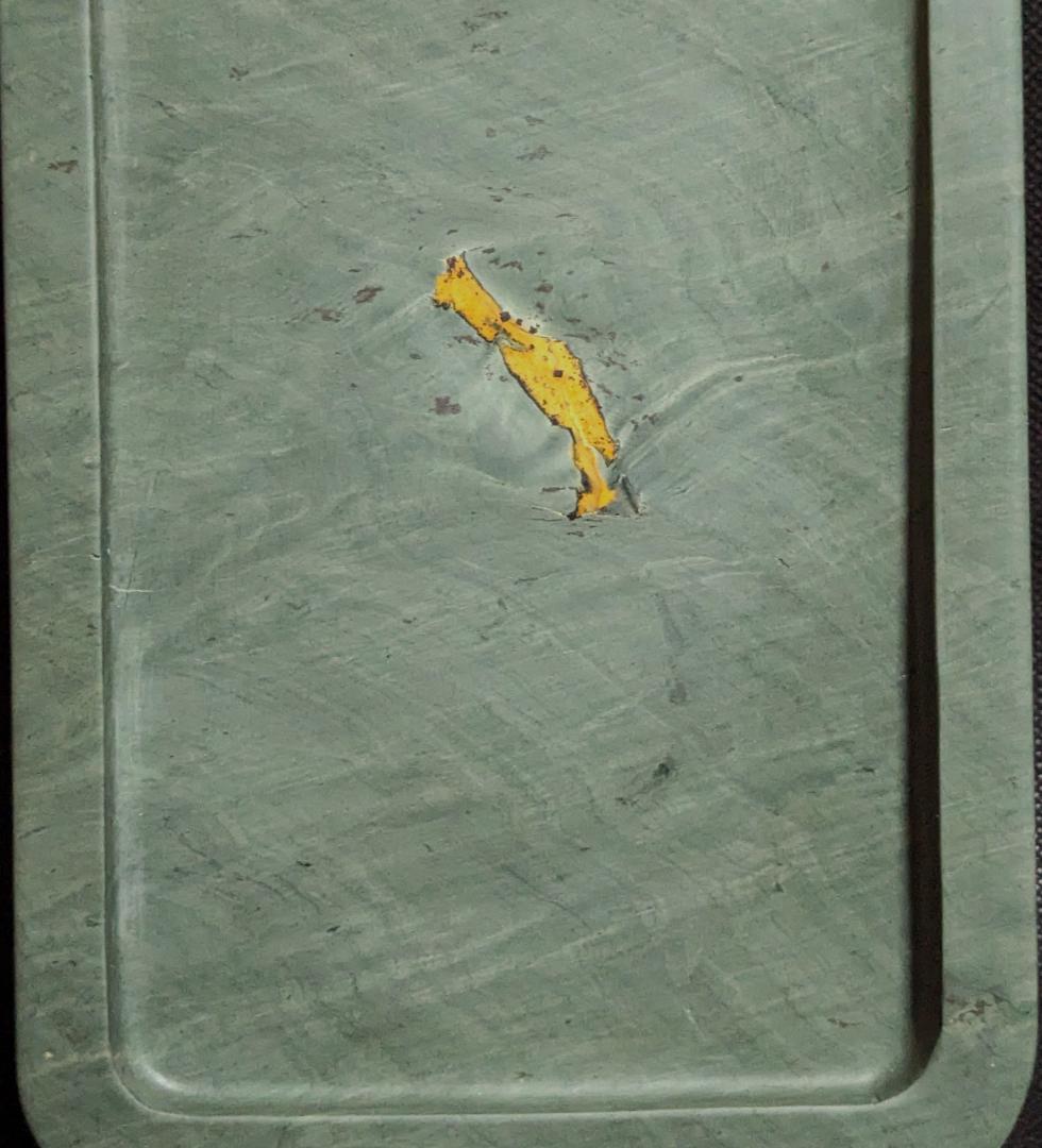 【洮河緑石の双キ龍吉祥廻文硯】◆墨流し状波紋の潤緑美石◆約八吋◆唐木共箱◆希少硯